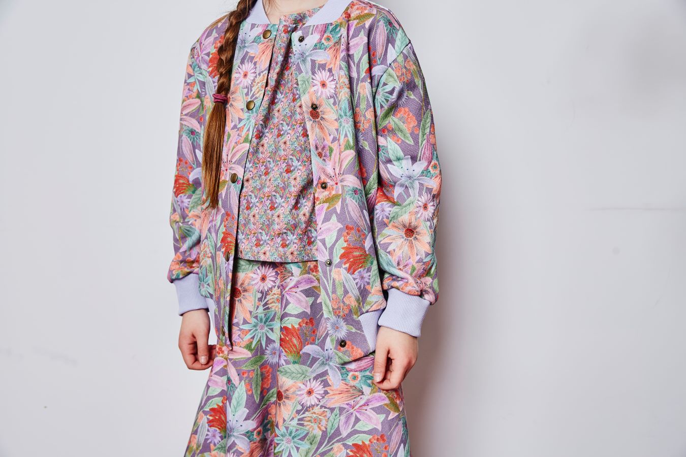 Organic cotton sweat kids bomber jacket.