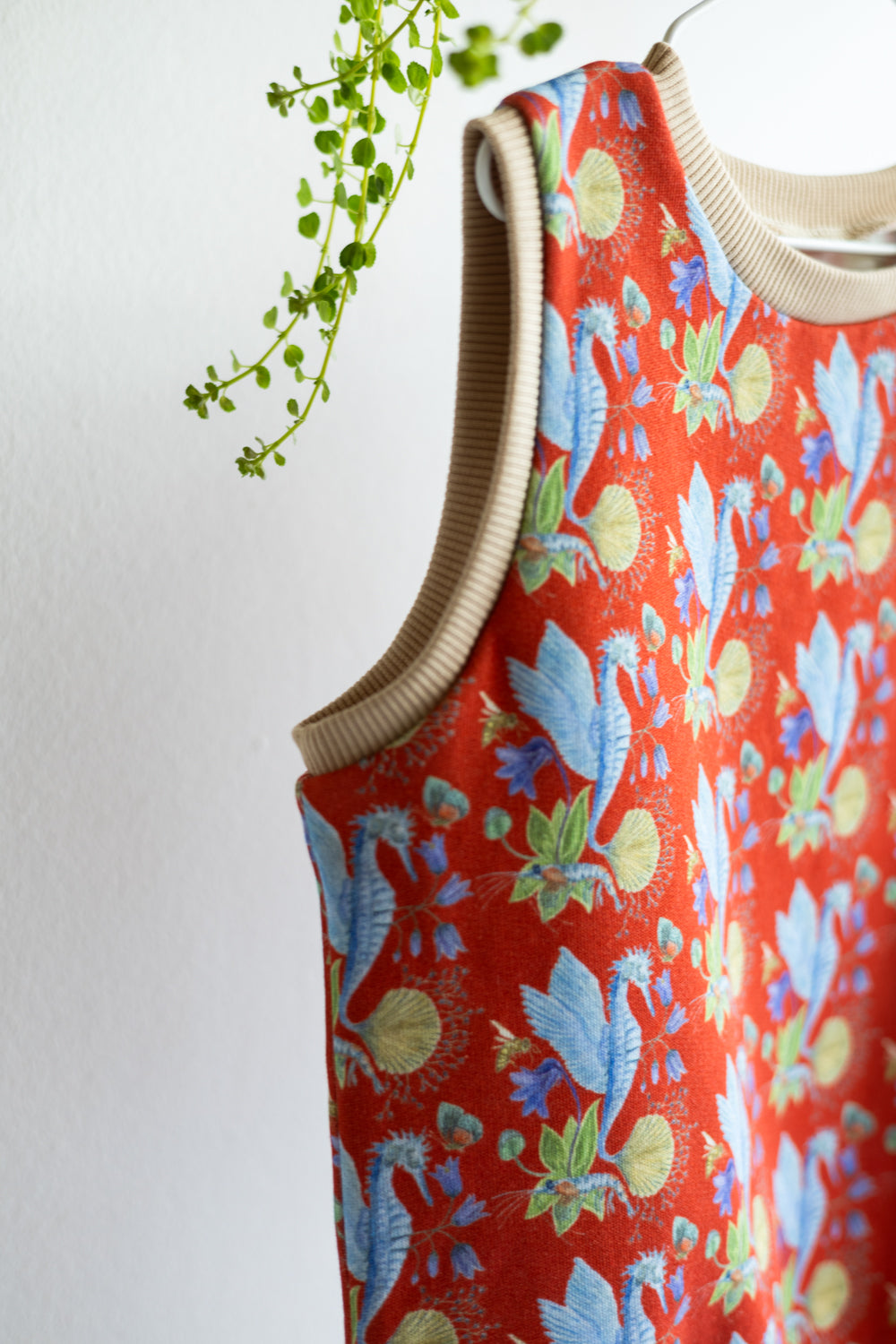 Organic cotton kids sweater vest.