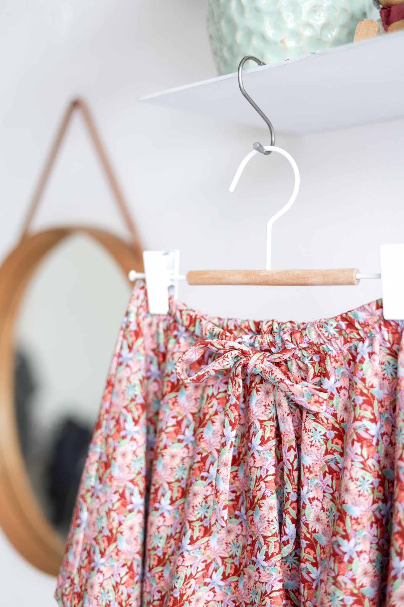 Organic cotton jersey kids extra flared shorts.