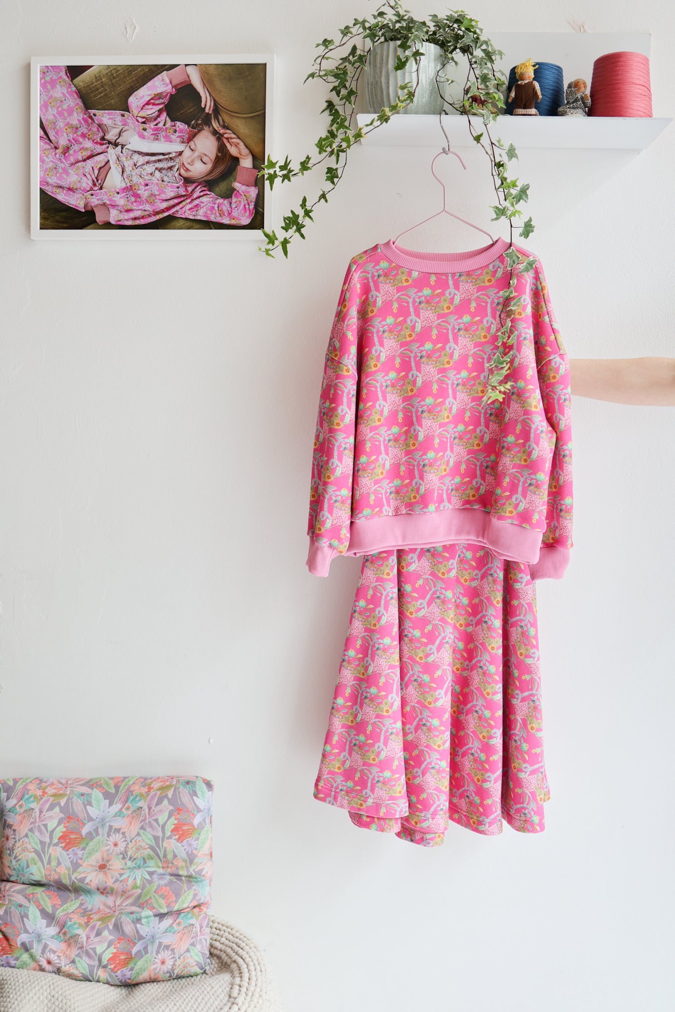 Kids organic cotton oversized sweatshirt and long skirt.
