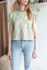 Organic cotton puffed sleeve women top.