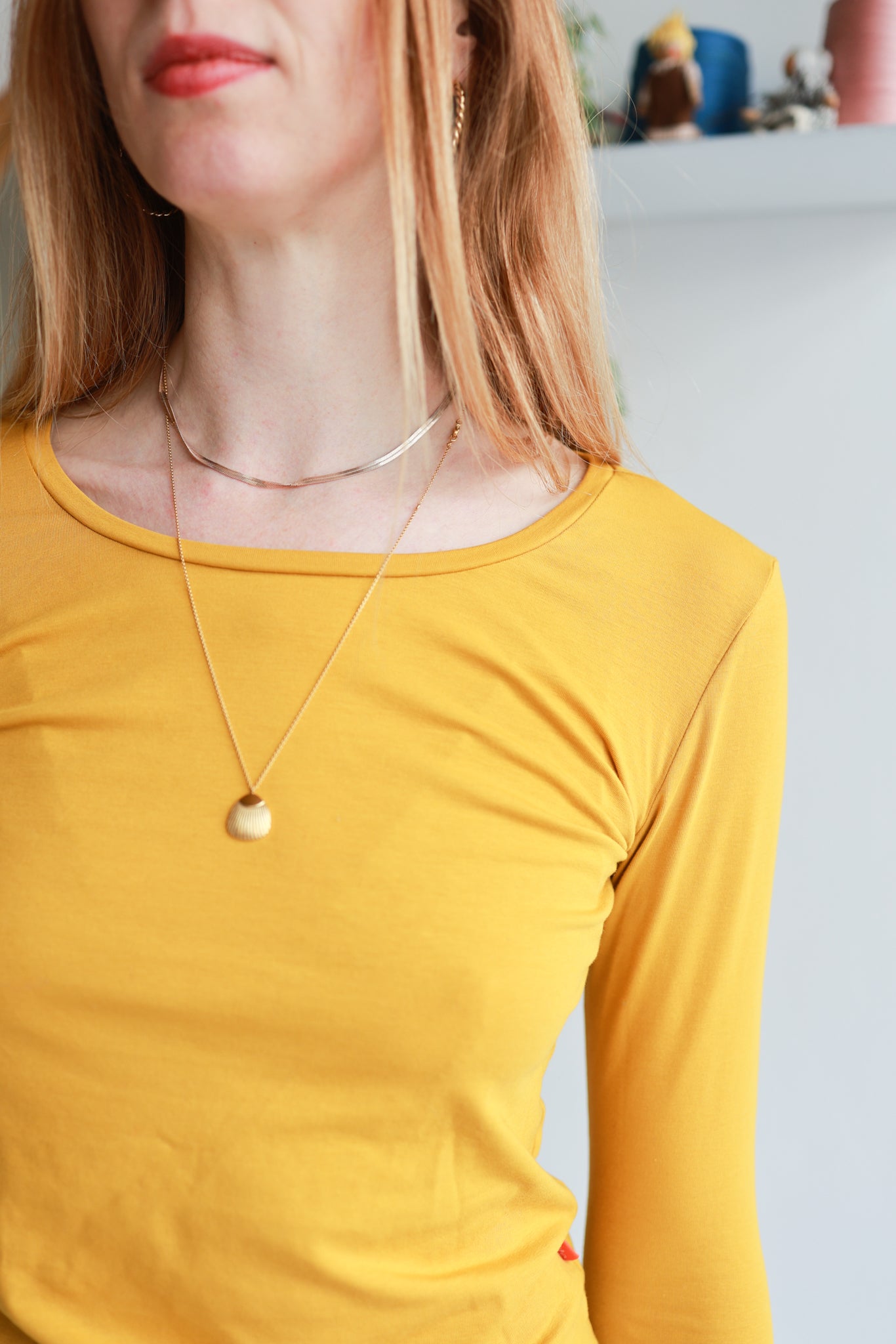 Organic cotton stretch jersey long sleeve women t-shirt.