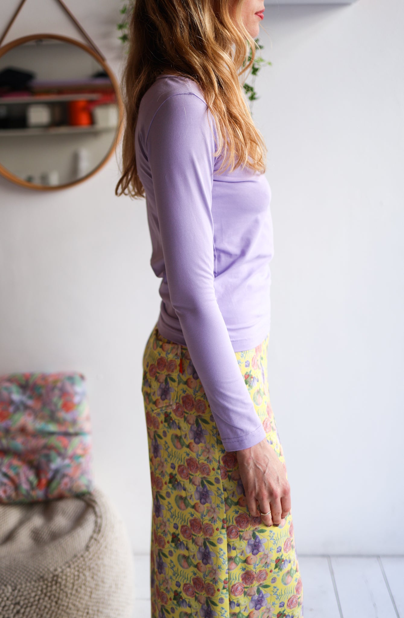 Organic cotton stretch jersey long sleeve women t-shirt.