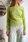 Women organic cotton sweatshirt.