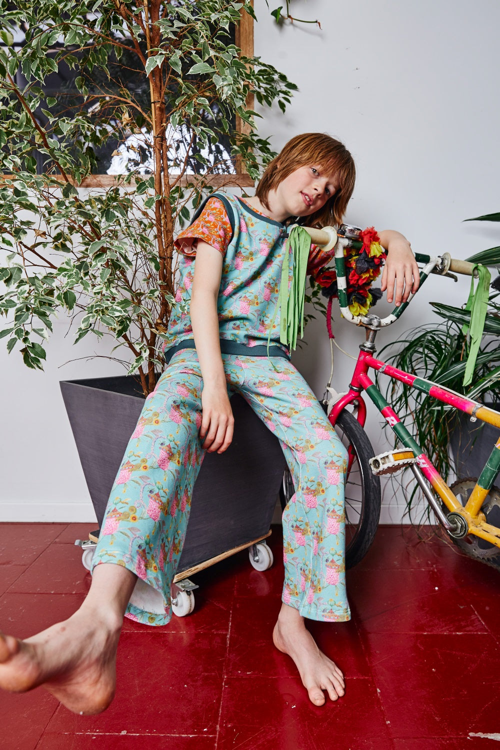 Kids organic cotton sweat pants.