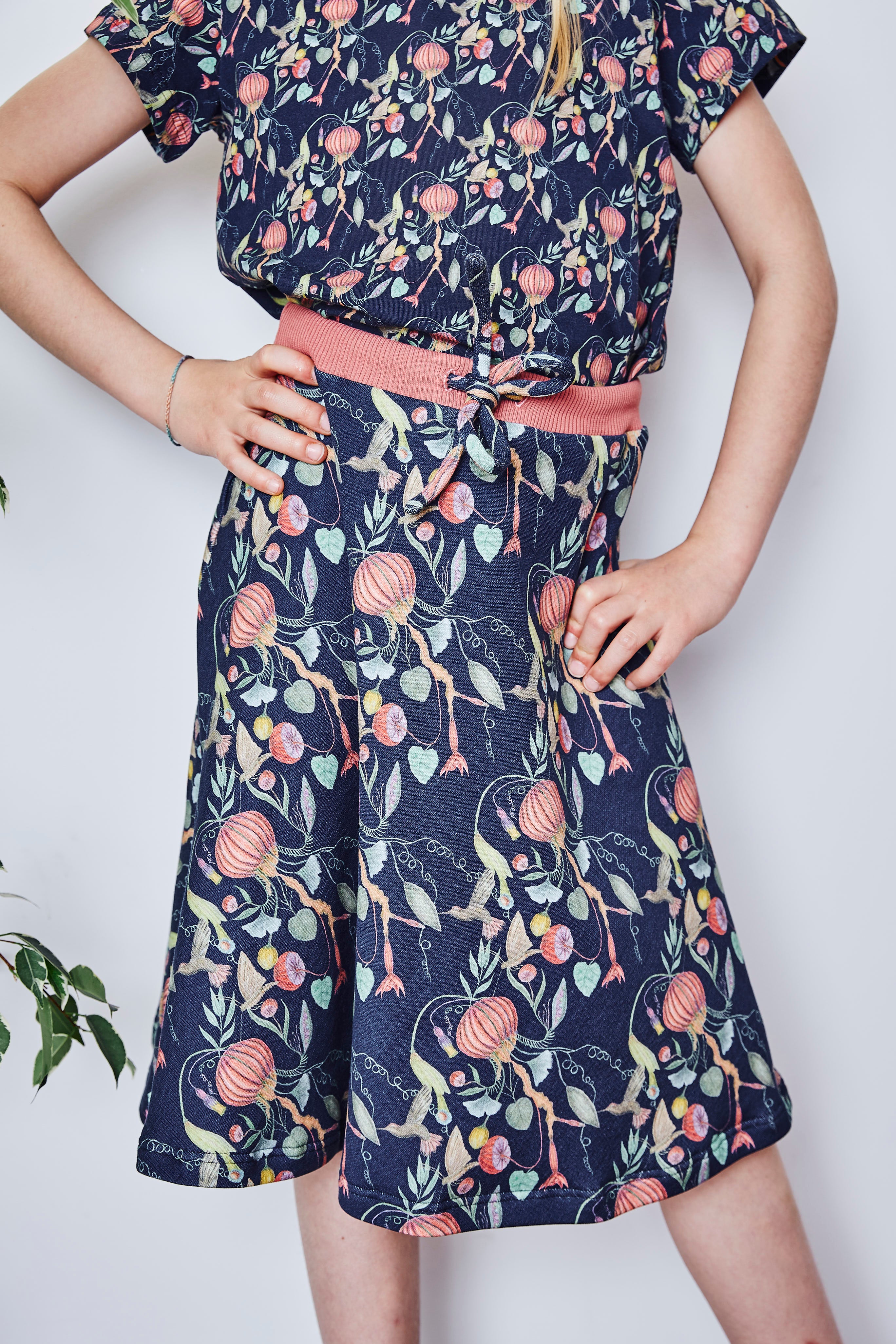Kids organic cotton sweat flared skirt.