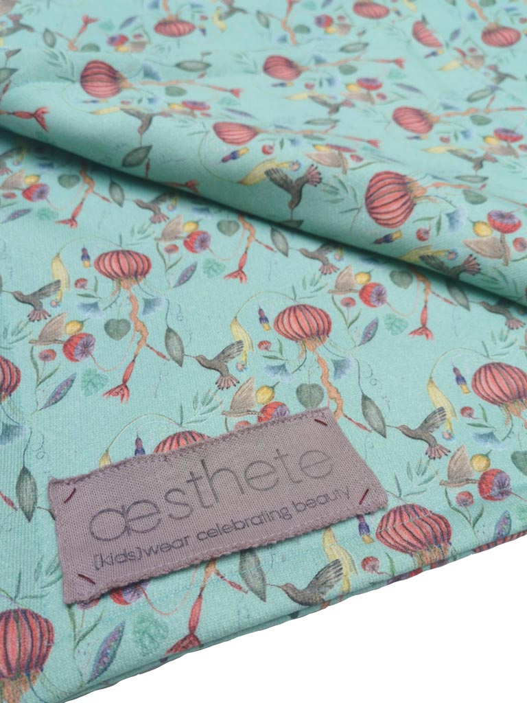 Organic cotton sweat babies blanket.