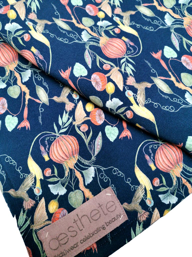 Organic cotton sweat babies blanket.