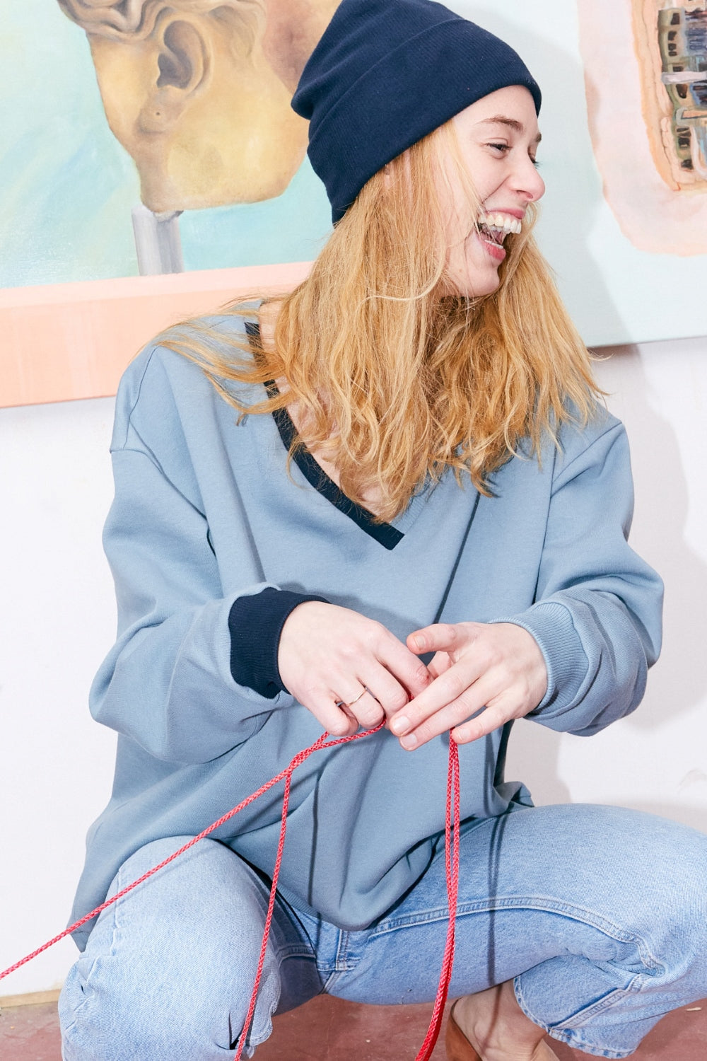Women organic cotton v-neck oversized sweatshirt.