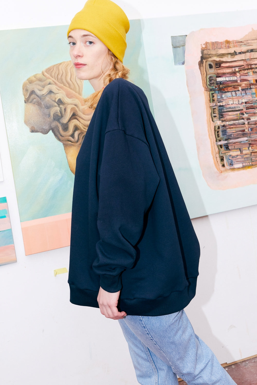 Women organic cotton v-neck oversized sweatshirt.